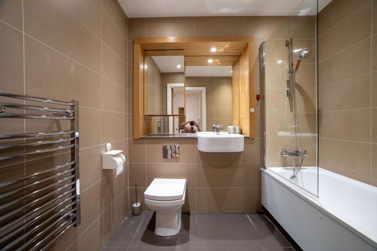 La Creme 1 Bed Apartment - Canning Town 伦敦 外观 照片